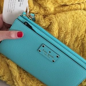 Kate Spade Layton Wristlet